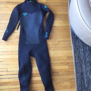 Roxy womans wetsuit